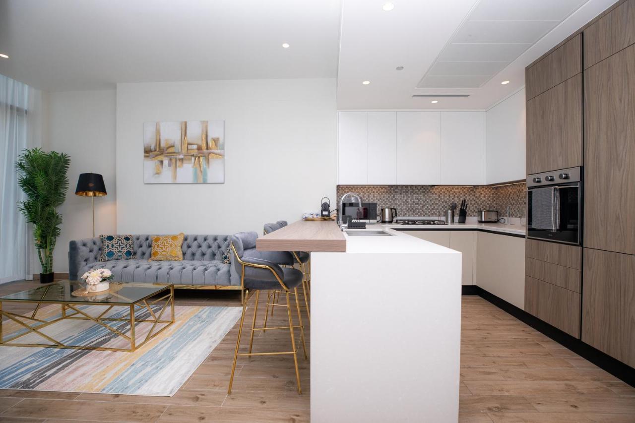 Luxury 1 Bedroom At Marina Gate Jumeirah Living دبي
