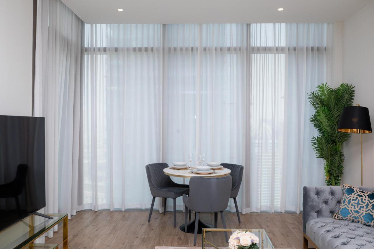 Luxury 1 Bedroom At Marina Gate Jumeirah Living شقة دبي