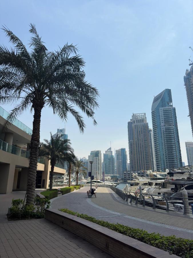 Luxury 1 Bedroom At Marina Gate Jumeirah Living شقة *
