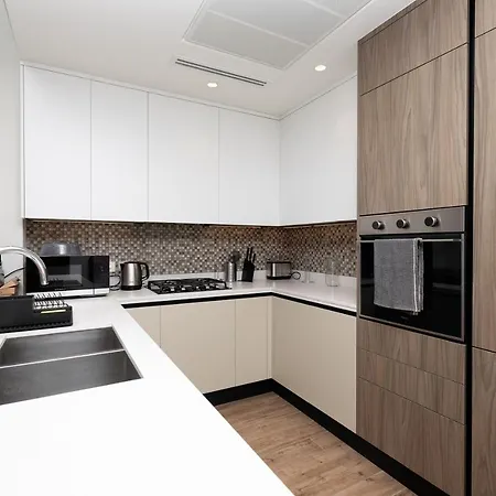 Luxury 1 Bedroom Apartment At Marina Gate Jumeirah Living دبي المظهر الخارجي الصورة
